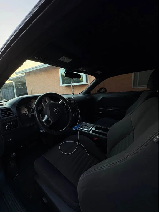 2013 Dodge Challenger 3rd Gen - Image 2 of 5