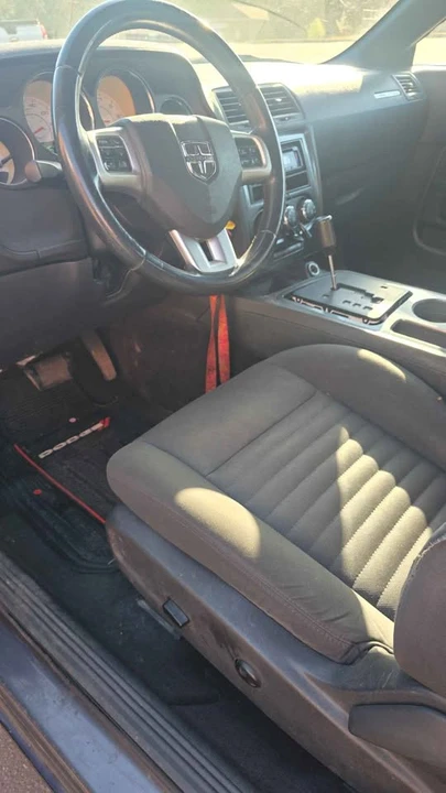 2013 Dodge Challenger 3rd Gen - Image 6 of 8