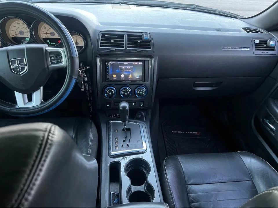 2013 Dodge Challenger - Image 10 of 10