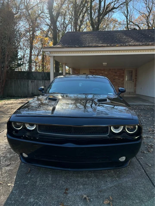 2013 Dodge Challenger - Image 4 of 10