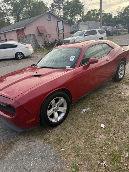 2013 Dodge Challenger 3rd Gen - Image 2 of 8