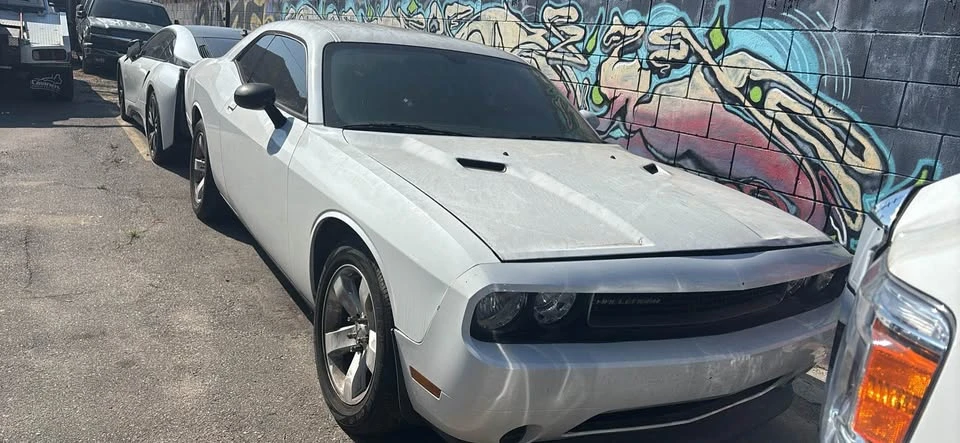 2013 Dodge Challenger 3rd Gen - Image 2 of 5