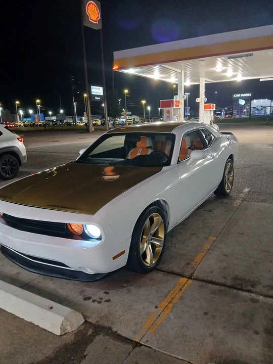 2013 Dodge Challenger 3rd Gen - Image 6 of 9