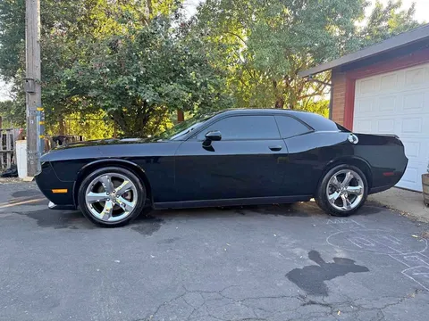 2013 Dodge Challenger Coupe 2D