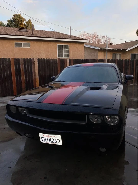 2013 Dodge Challenger 3rd Gen - Image 2 of 7