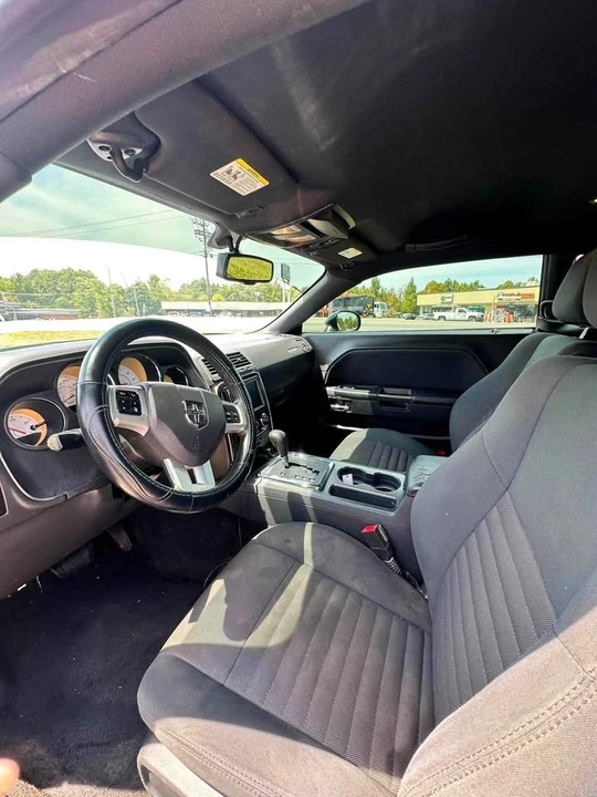 2013 Dodge Challenger 3rd Gen - Image 12 of 14