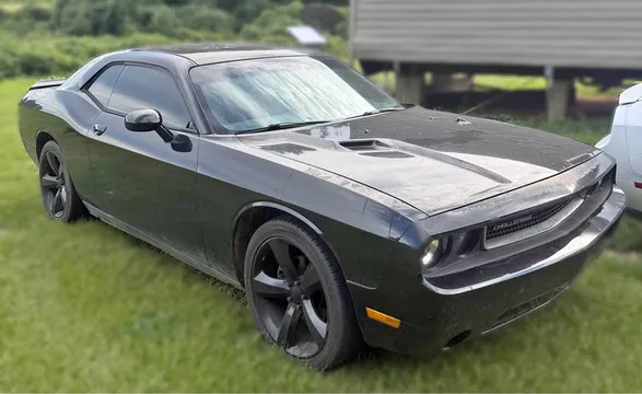 2013 Dodge Challenger Coupe 2D