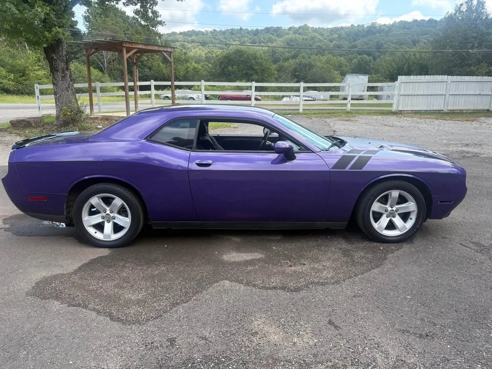 2013 Dodge Challenger 3rd Gen - Image 3 of 11