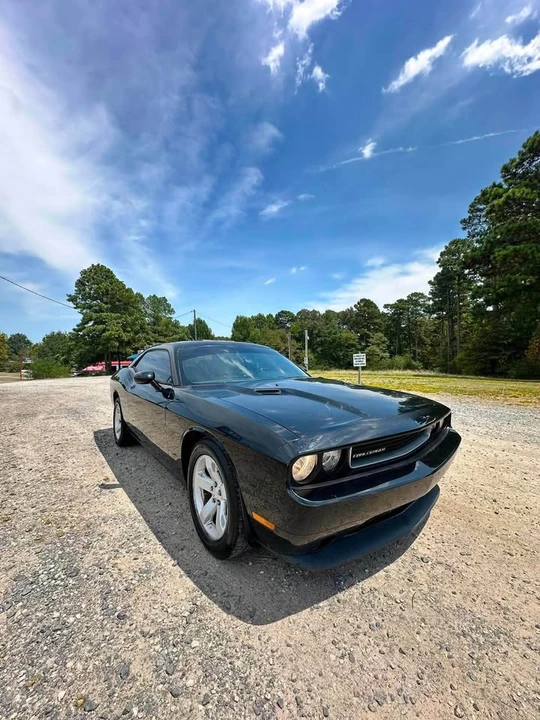 2013 Dodge Challenger 3rd Gen - Image 9 of 13