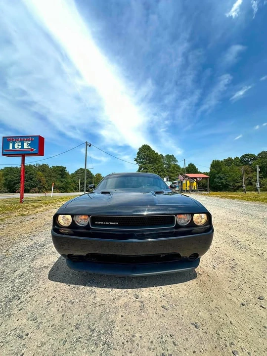 2013 Dodge Challenger 3rd Gen - Image 11 of 13