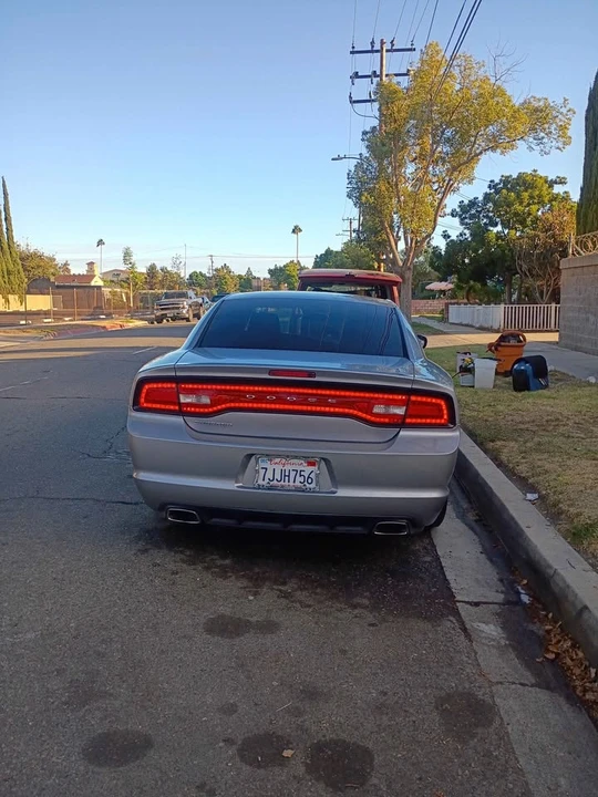 2013 Dodge Challenger 3rd Gen - Image 5 of 6