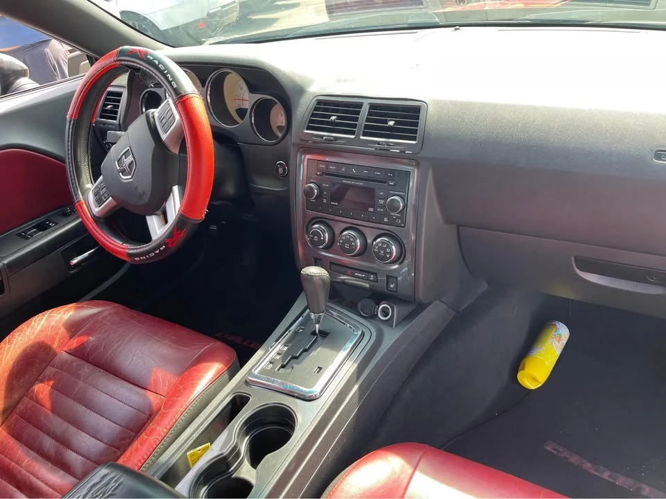 2013 Dodge Challenger 3rd Gen - Image 7 of 10