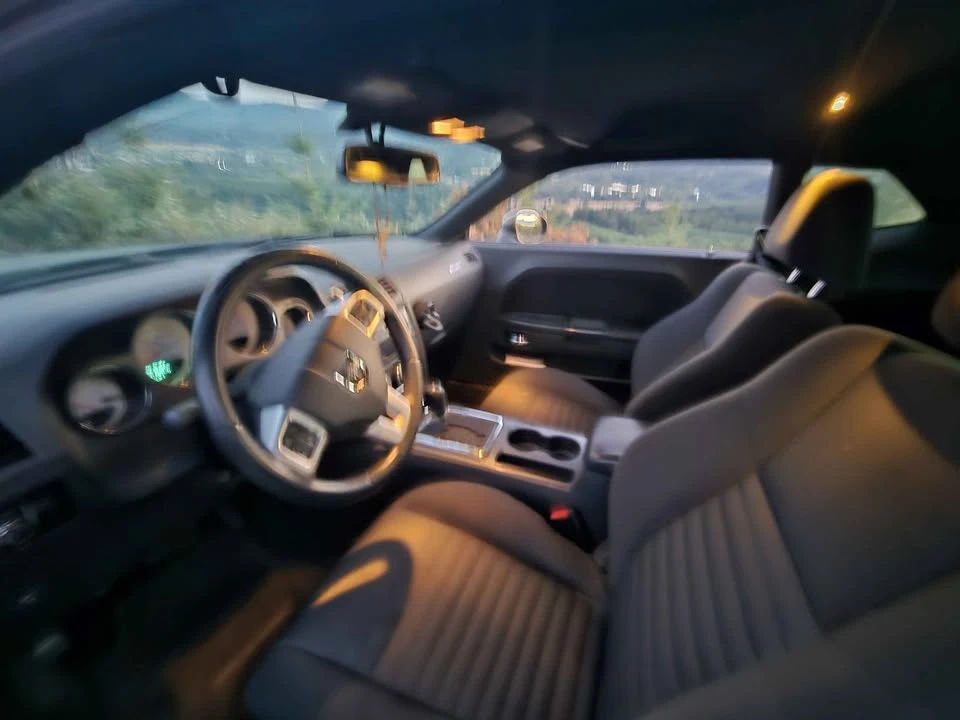 2013 Dodge Challenger 3rd Gen - Image 6 of 7