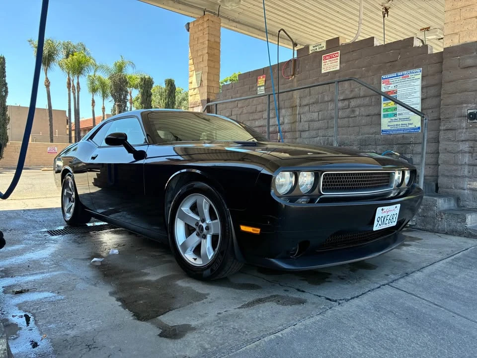 2013 Dodge Challenger 3rd Gen - Image 2 of 7