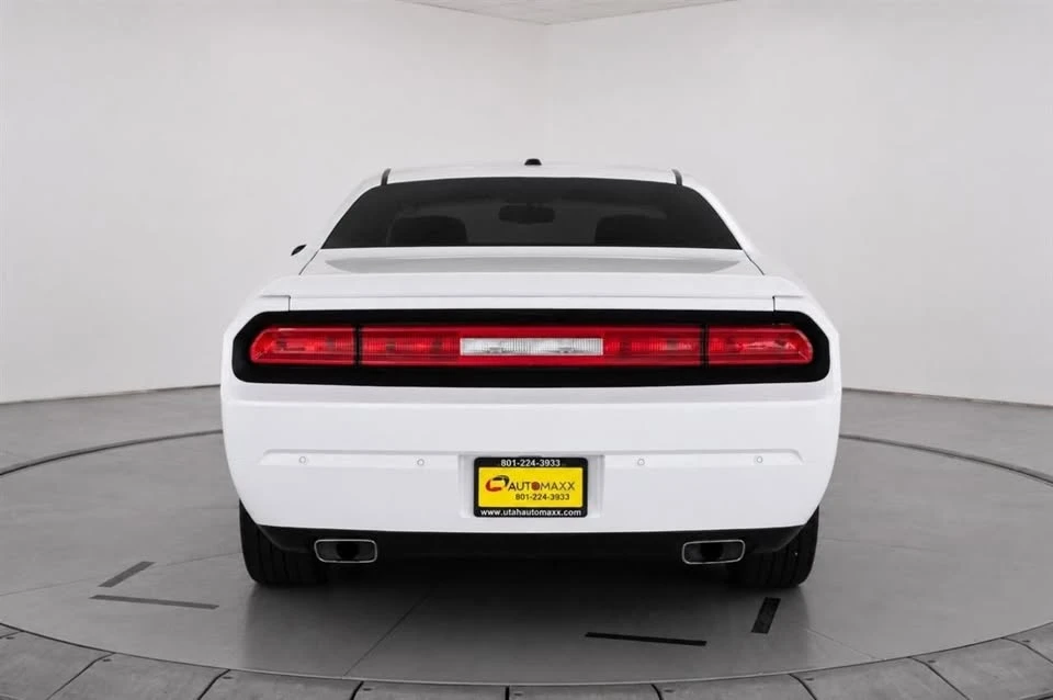2013 Dodge Challenger 3rd Gen - Image 4 of 16
