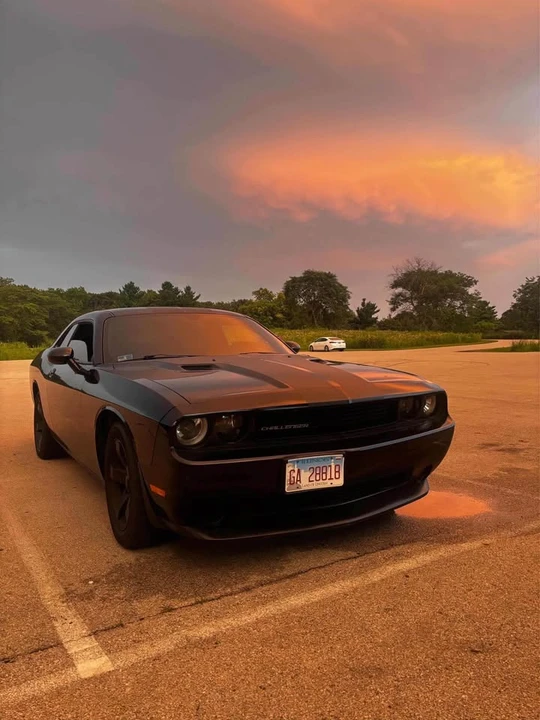 2013 Dodge Challenger 3rd Gen - Image 2 of 4