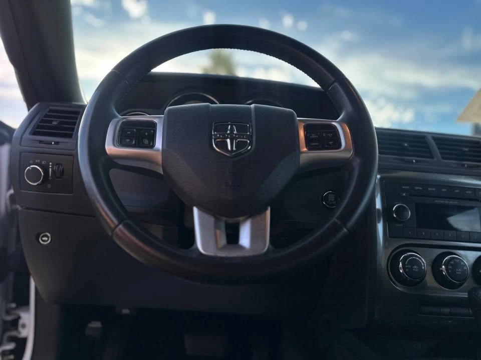 2013 Dodge Challenger 3rd Gen - Image 11 of 20