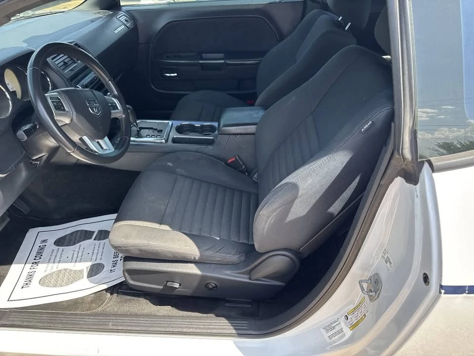 2013 Dodge Challenger 3rd Gen - Image 9 of 13
