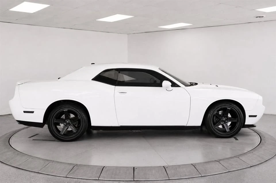 2013 Dodge Challenger 3rd Gen - Image 5 of 16