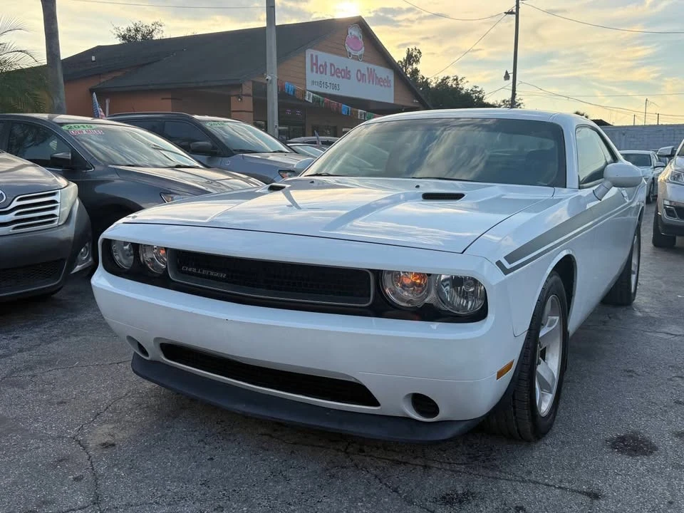 2013 Dodge Challenger 3rd Gen - Image 3 of 20