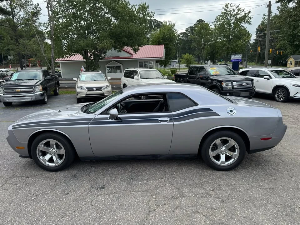 2013 Dodge Challenger 3rd Gen - Image 6 of 18
