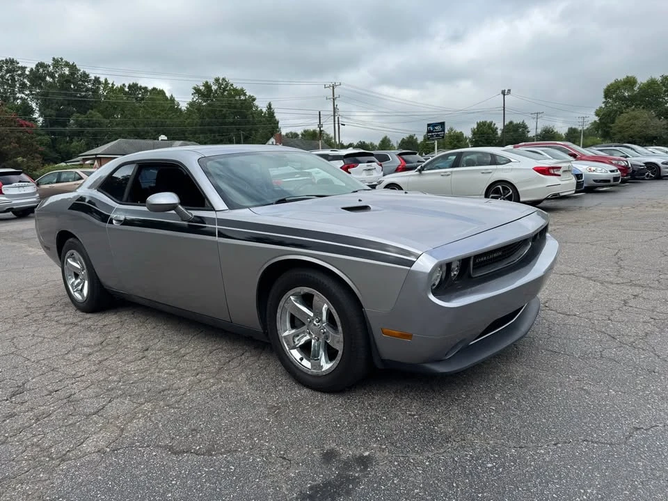 2013 Dodge Challenger 3rd Gen - Image 4 of 18