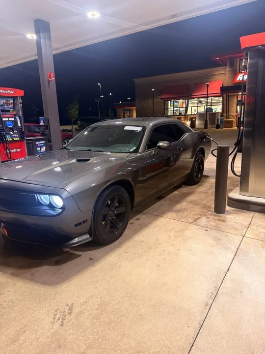 2013 Dodge Challenger 3rd Gen - Image 2 of 7