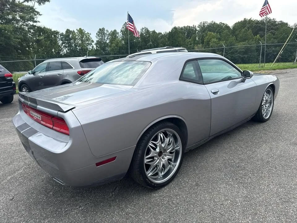 2013 Dodge Challenger 3rd Gen - Image 4 of 19
