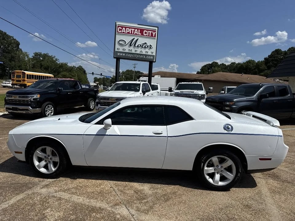 2013 Dodge Challenger 3rd Gen - Image 3 of 13