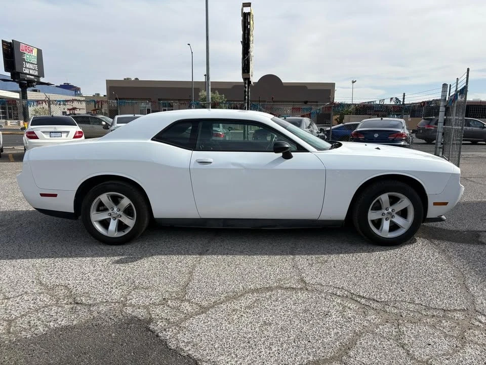 2013 Dodge Challenger 3rd Gen - Image 7 of 20