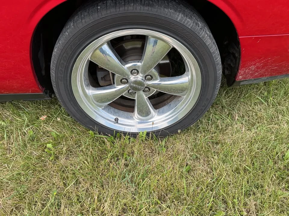 2013 Dodge Challenger 3rd Gen - Image 3 of 8