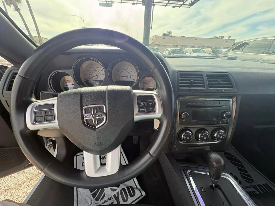 2013 Dodge Challenger 3rd Gen - Image 15 of 20