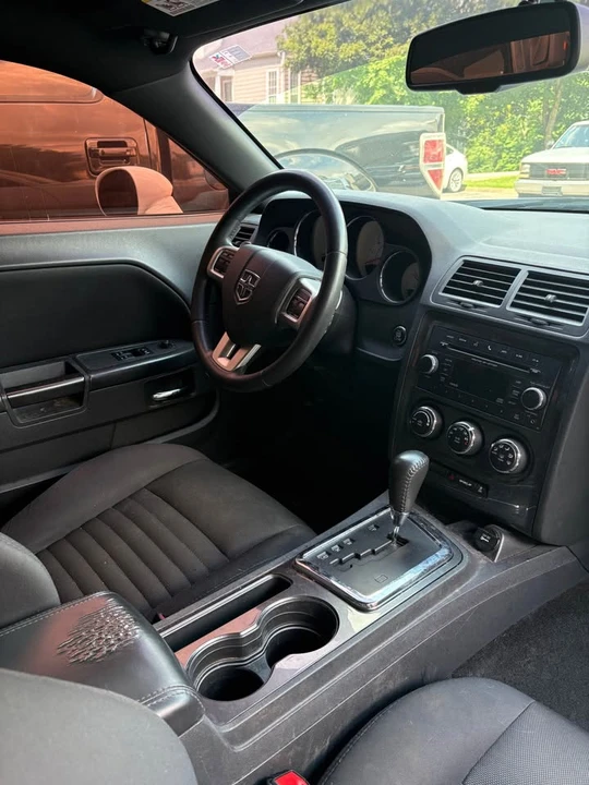 2013 Dodge Challenger 3rd Gen - Image 3 of 6