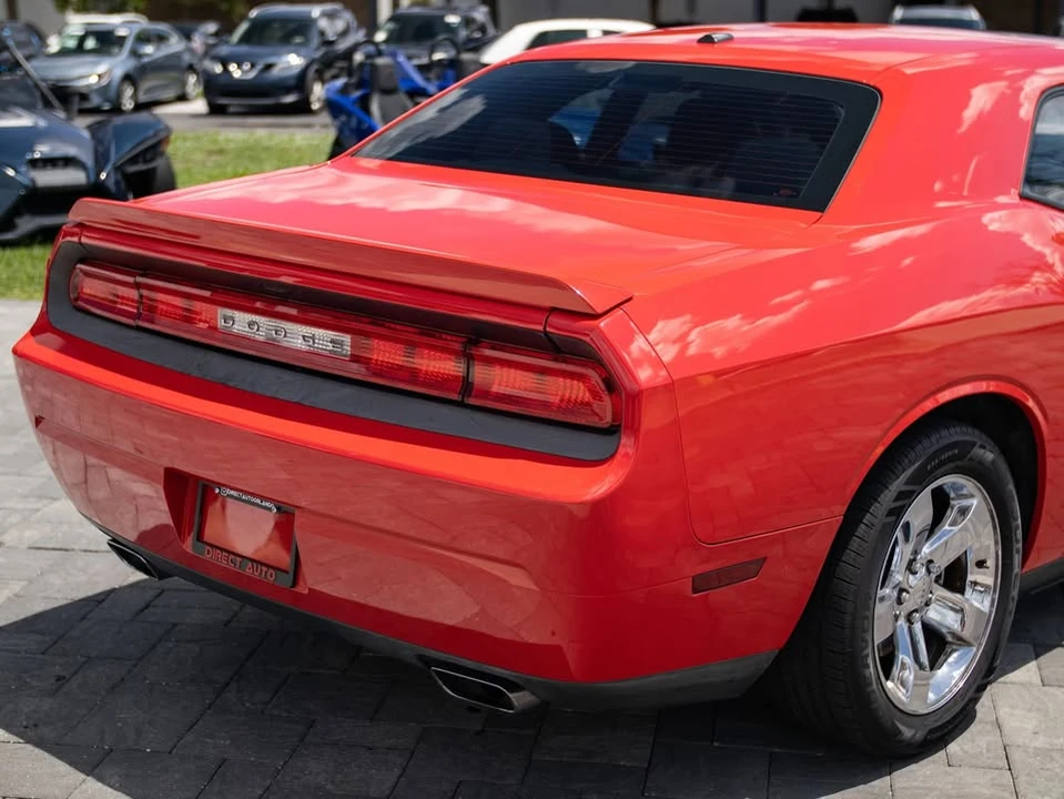 2013 Dodge Challenger 3rd Gen - Image 13 of 20