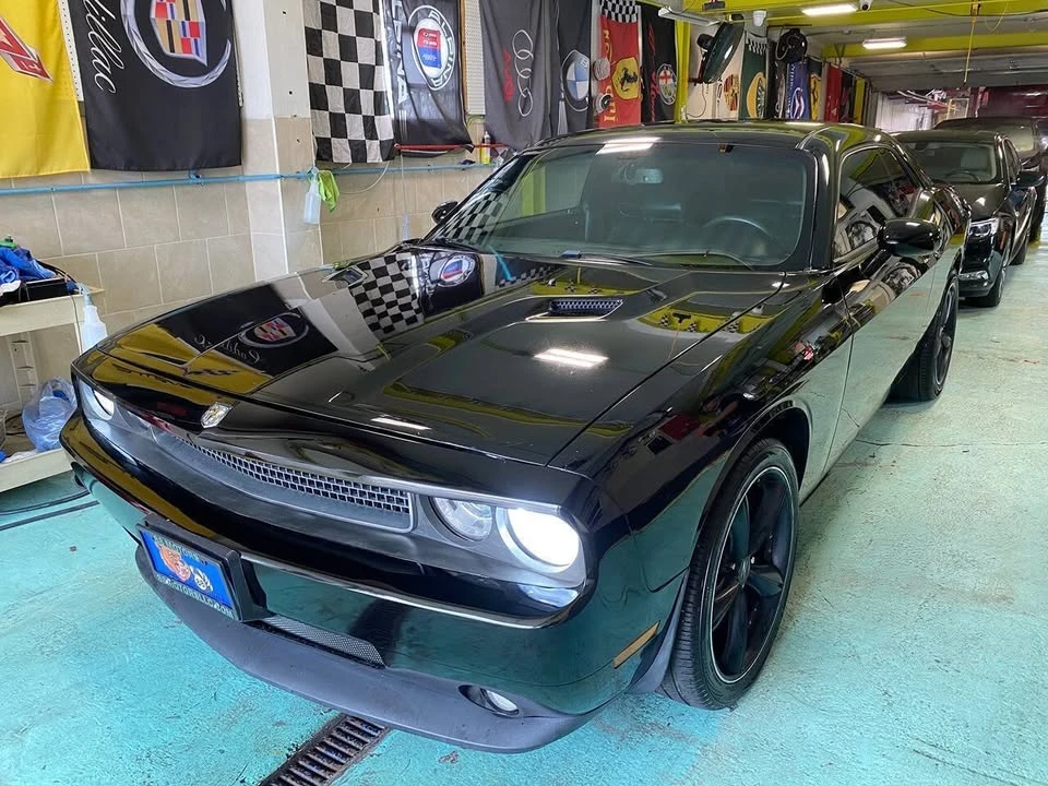 2013 Dodge Challenger 3rd Gen - Image 2 of 20