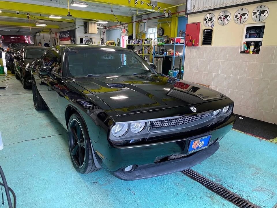2013 Dodge Challenger 3rd Gen - Image 9 of 20