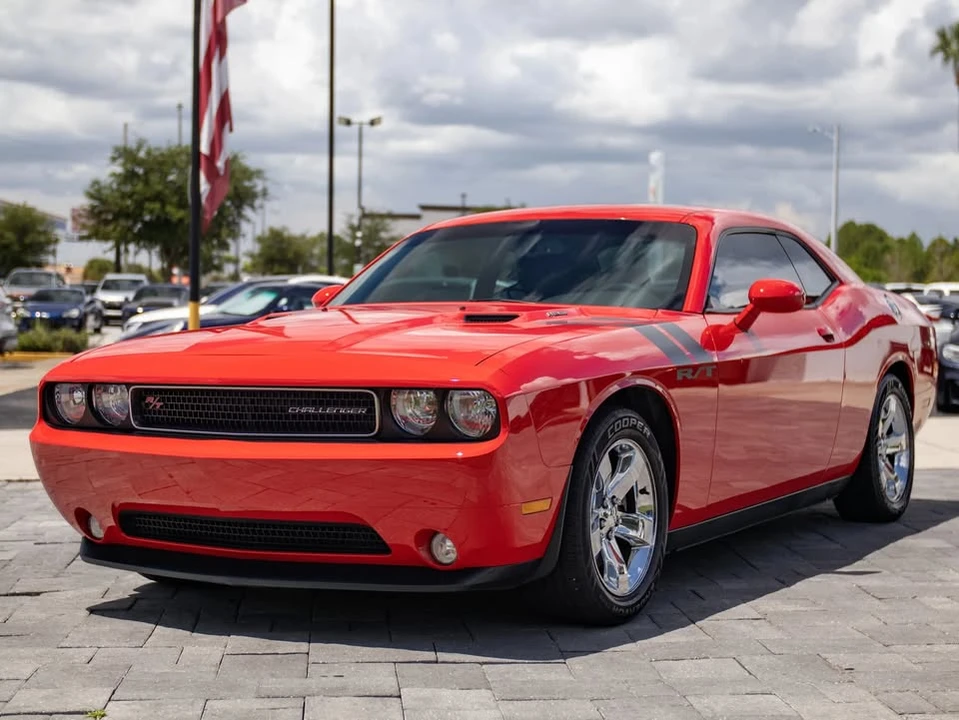 2013 Dodge Challenger 3rd Gen - Image 6 of 20