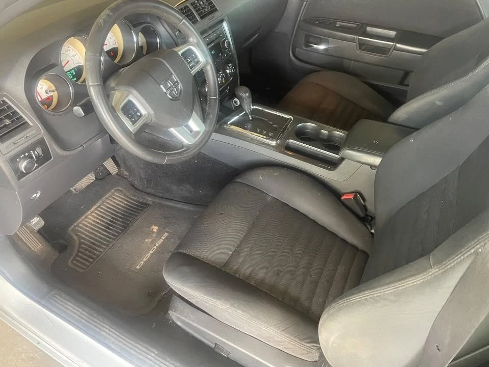 2013 Dodge Challenger 3rd Gen - Image 13 of 20