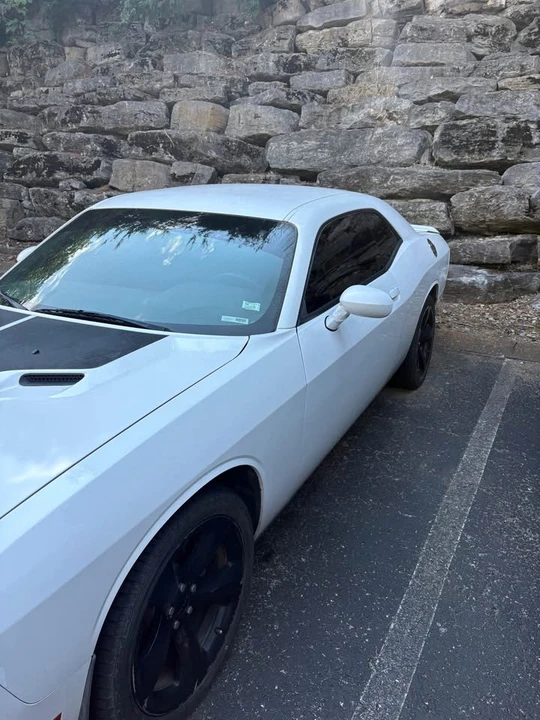2013 Dodge Challenger 3rd Gen - Image 2 of 6