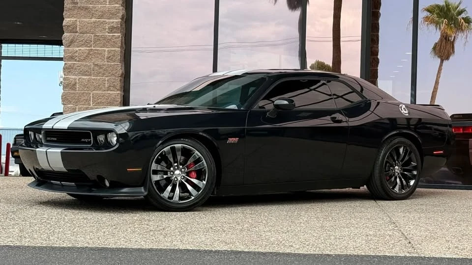 2013 Dodge Challenger 3rd Gen - Image 3 of 20