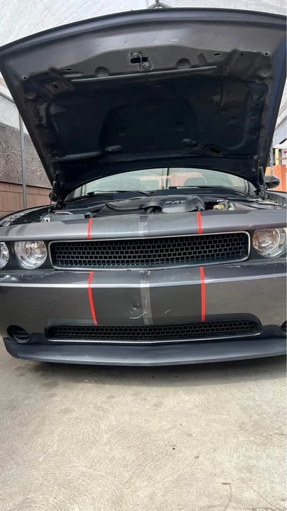 2013 Dodge Challenger 3rd Gen - Image 2 of 8