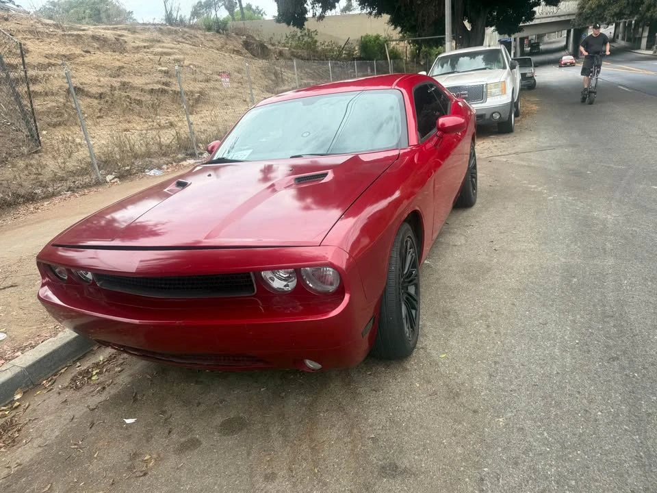 2013 Dodge Challenger 3rd Gen - Image 2 of 6