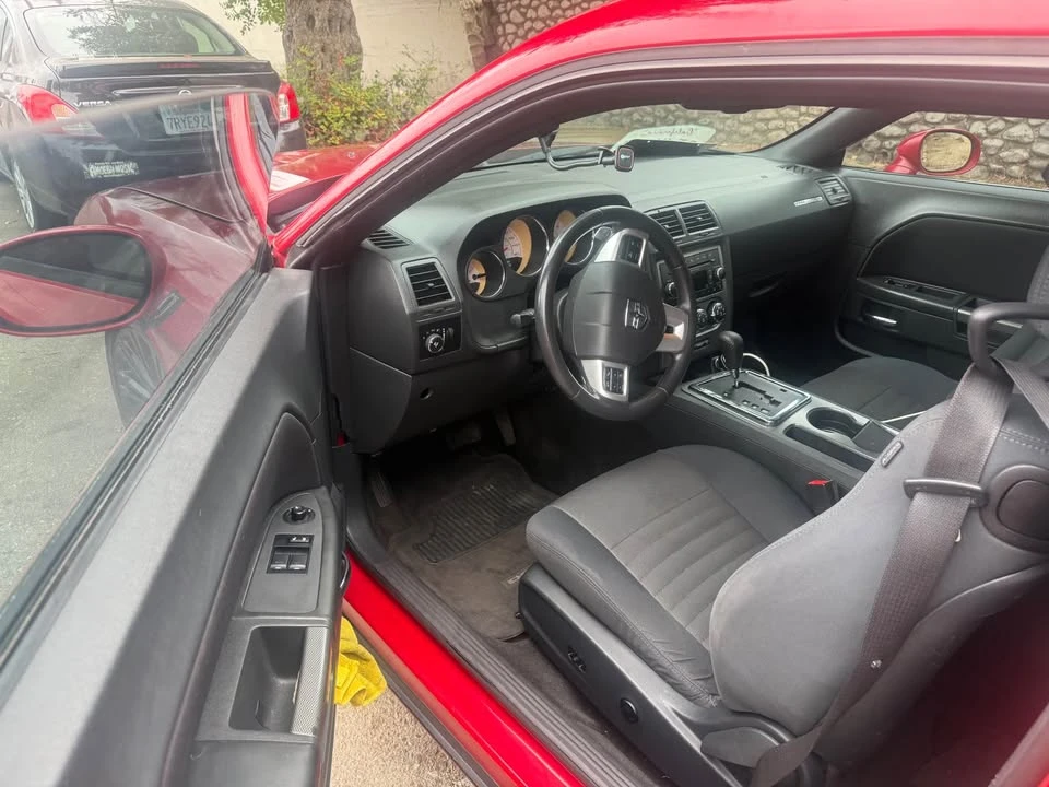 2013 Dodge Challenger 3rd Gen - Image 4 of 6