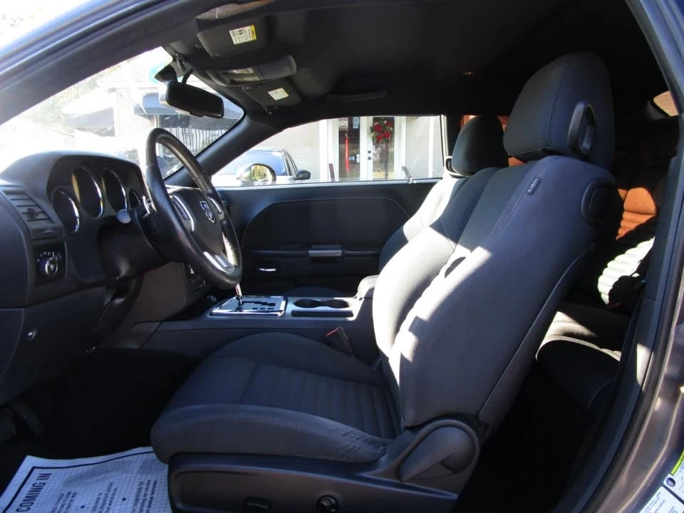 2013 Dodge Challenger 3rd Gen - Image 7 of 20