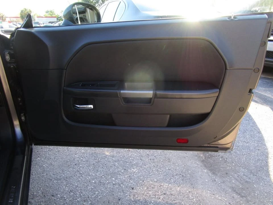 2013 Dodge Challenger 3rd Gen - Image 14 of 20