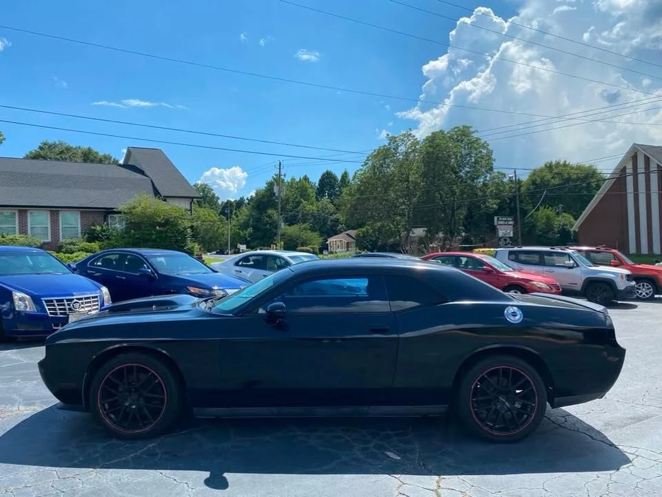 2013 Dodge Challenger 3rd Gen - Image 2 of 20