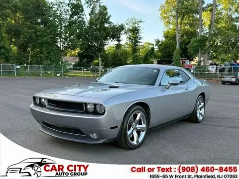 2013 Dodge Challenger SXT