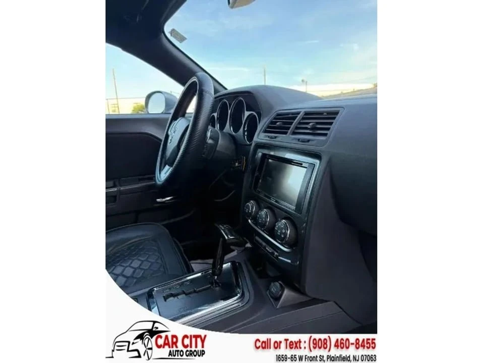 2013 Dodge Challenger 3rd Gen - Image 15 of 20
