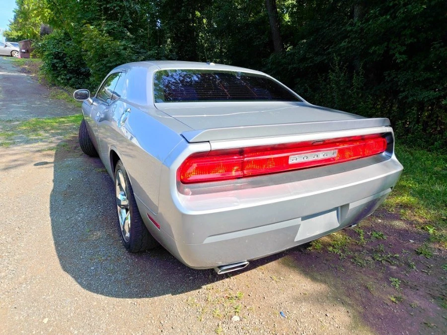 2013 Dodge Challenger 3rd Gen - Image 10 of 20