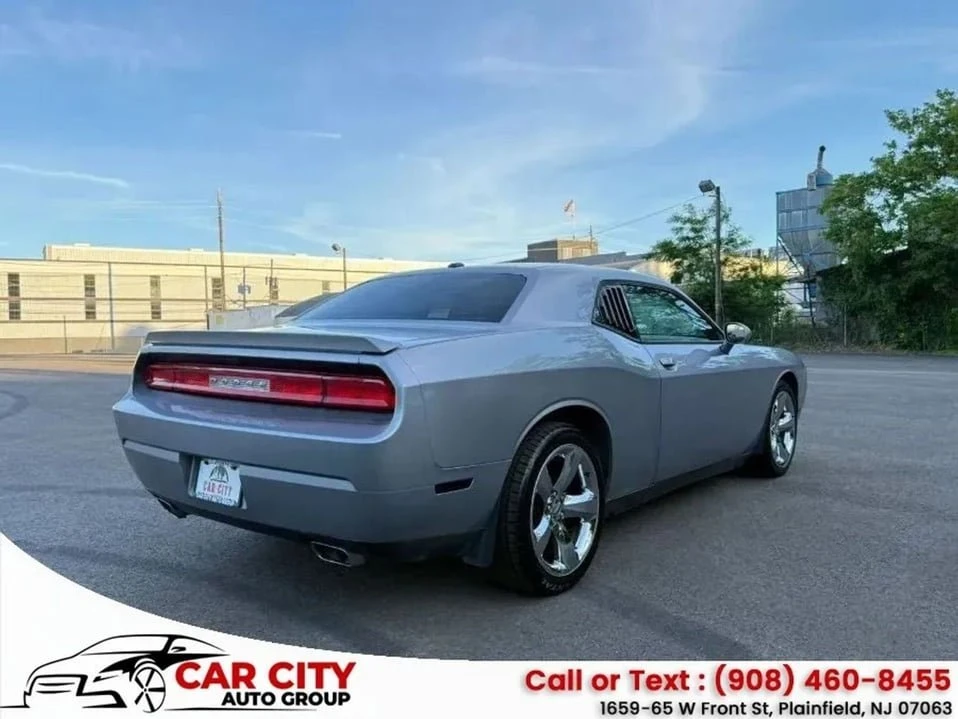 2013 Dodge Challenger 3rd Gen - Image 7 of 20
